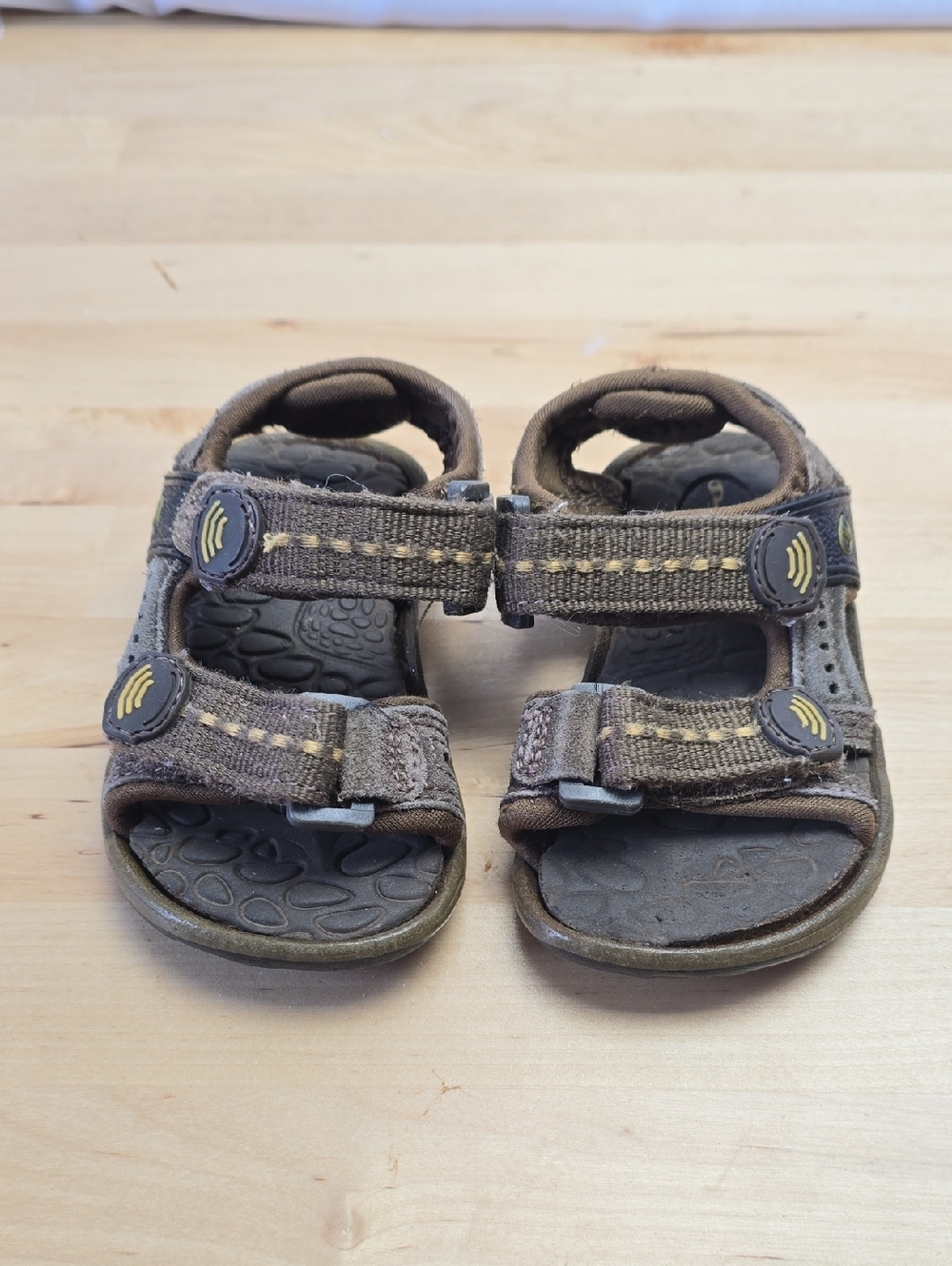 Kids Toddlers Champion Brown Velcro Strap Sandals Size 5